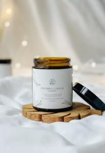 Średnia ŚWIECA SOJOWA 180 ml - Odrobina Luksusu