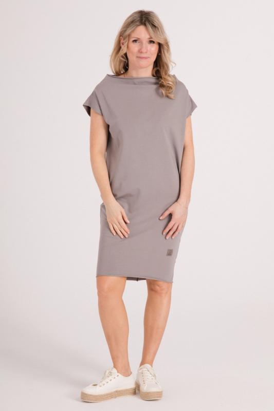 Dzianinowa SUKIENKA NECK do kolan - taupe