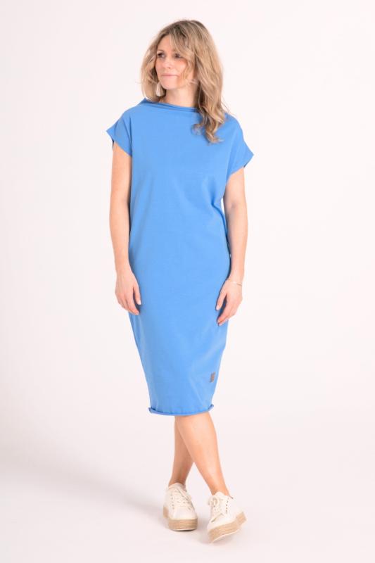 Dzianinowa SUKIENKA NECK midi - niebieska
