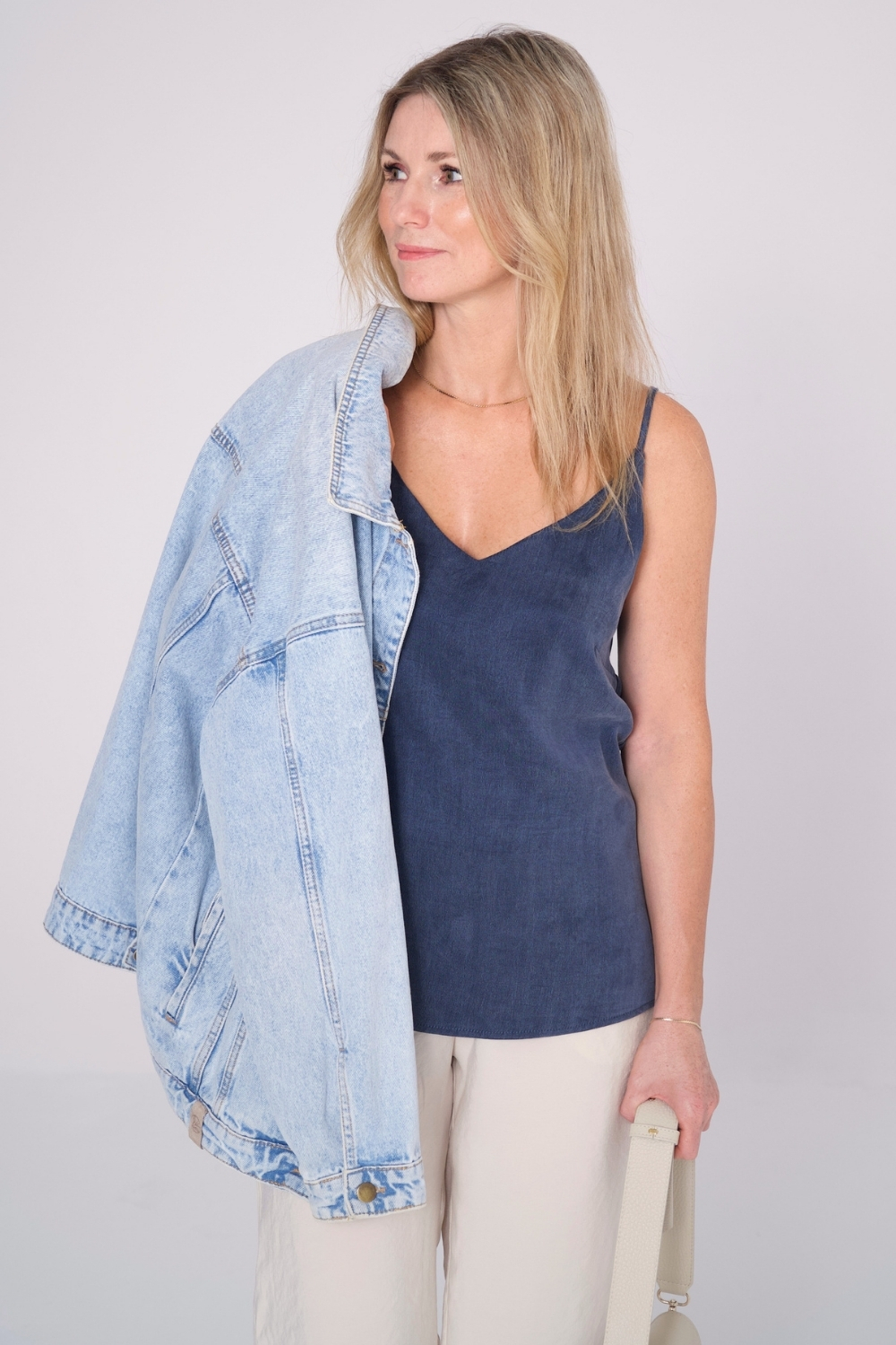 Wiskozowy top MILOU - denim
