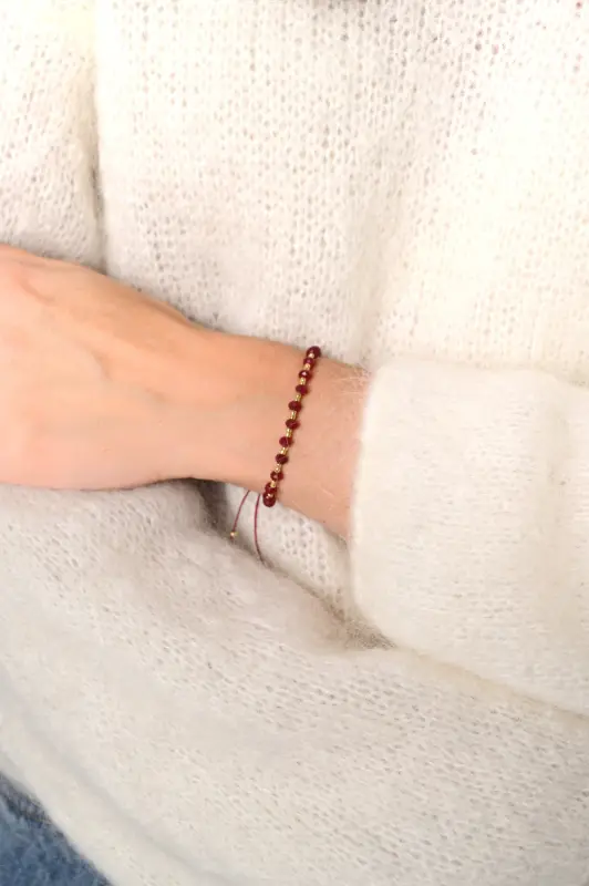 Bransoletka z naturalnych kamieni Bazou – bordo