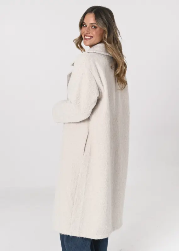 Płaszcz OSLO boucle oversize – śmietanka