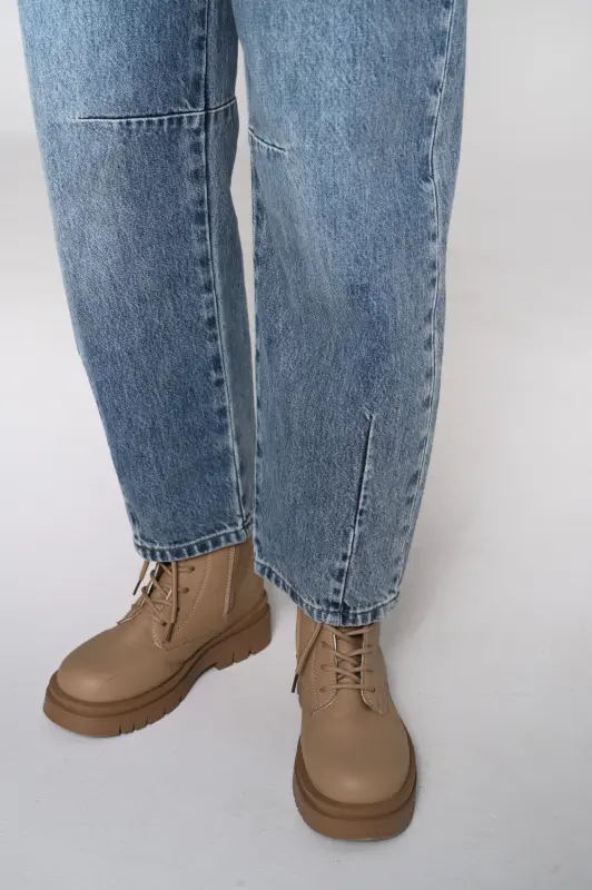 Jeansy NELA barrel leg – niebieskie