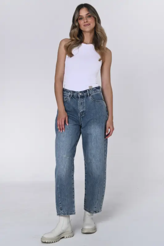 Jeansy NELA barrel leg – niebieskie