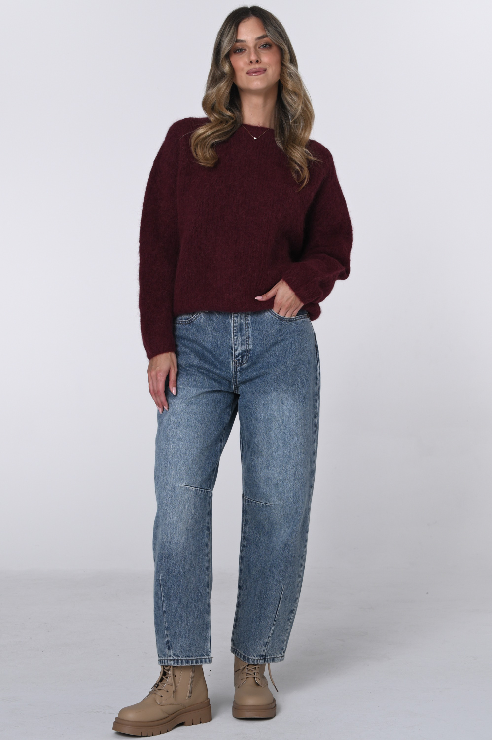 Jeansy NELA barrel leg – niebieskie