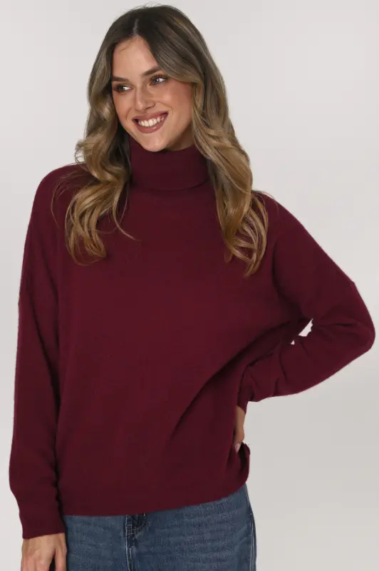 Sweter ELLA z golfem z wełny merino – bordo