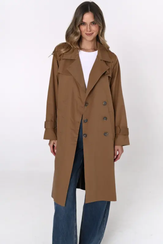 Trencz camel_1.jpg